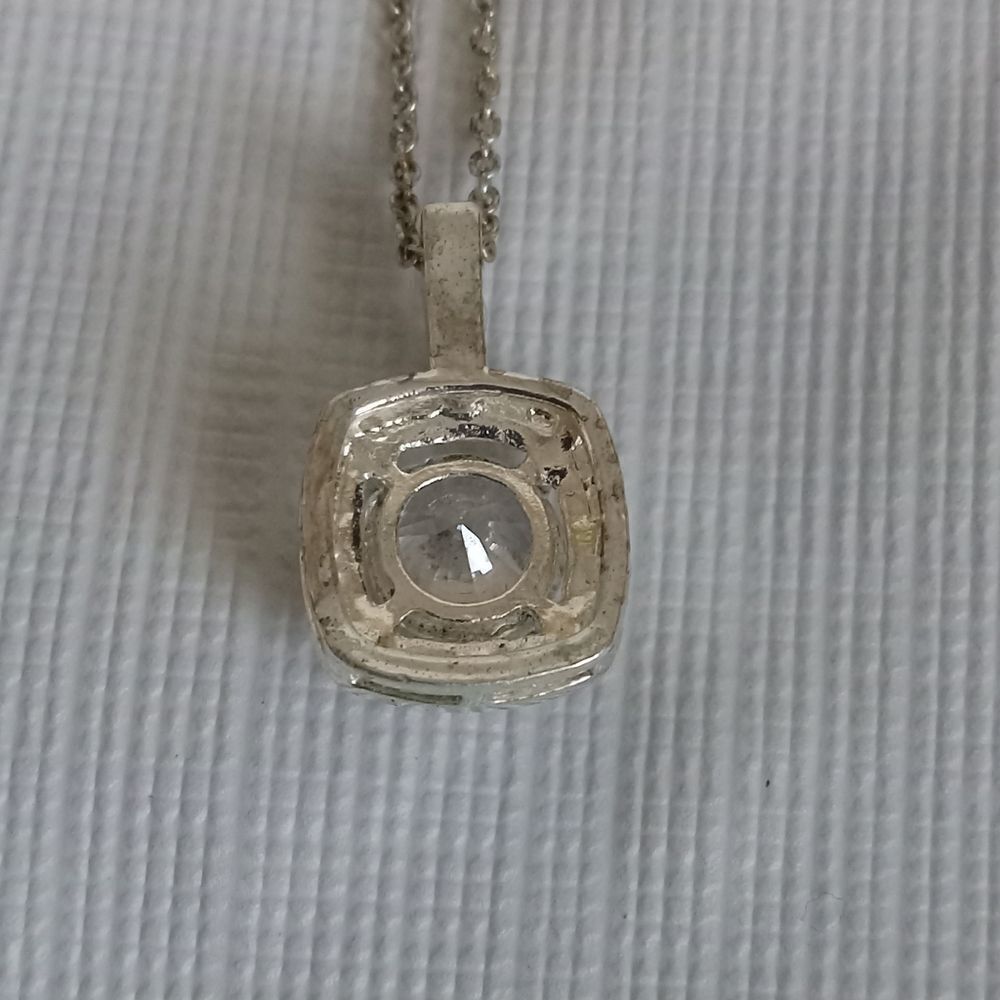 Lightweight Silver Tone Chain Small Square Rhinestone Encrusted Pendant Necklace - Picture 5 of 10